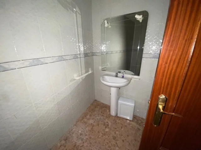 thumbnail_IMG_3936.webp