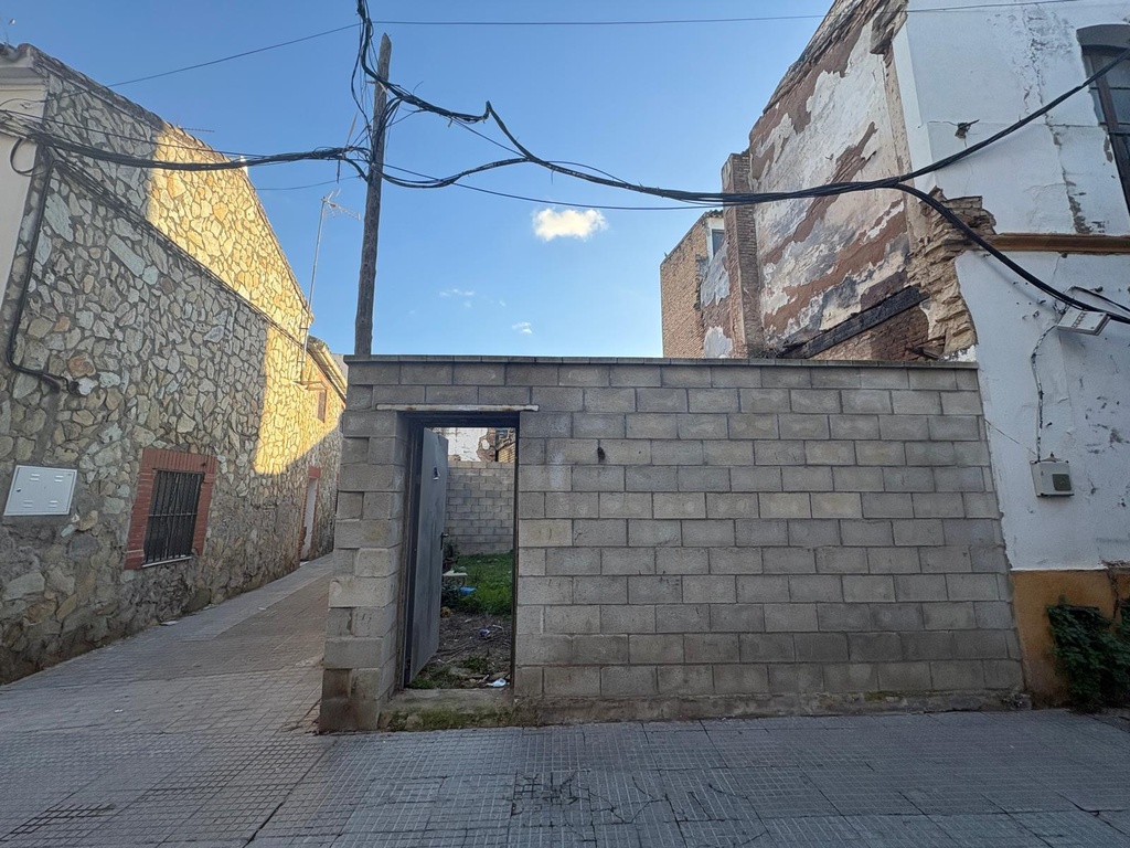Terreno en Venta - La Algaba - Centro