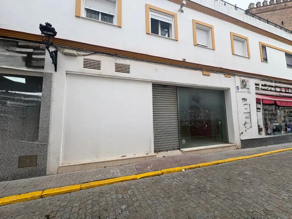 Local en Alquiler - La Algaba - Centro
