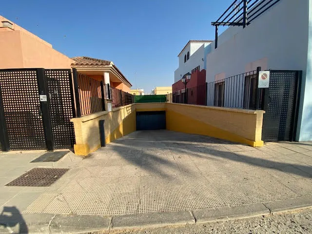 [39785] Plaza de garaje en venta en Burguillos